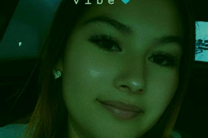 Quinn, 20 — Escort in Dowling, Canada