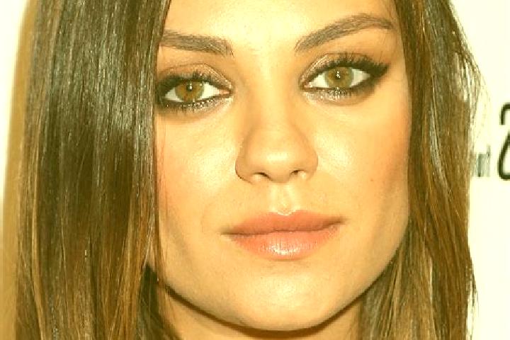 Quinn, 21, a brunette hazel-eyed mediterranean companion based in Chateaumeillant. Offering Domination, Deep French Kissing, Overnight, Fetish. Available for...