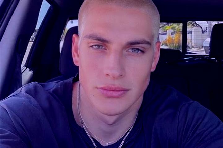 Quinn, 21, a dark blonde grey-eyed slavic companion based in Kapong. Offering Striptease, Tantra, Roleplay. Available for incall and outcall, overnight booki...