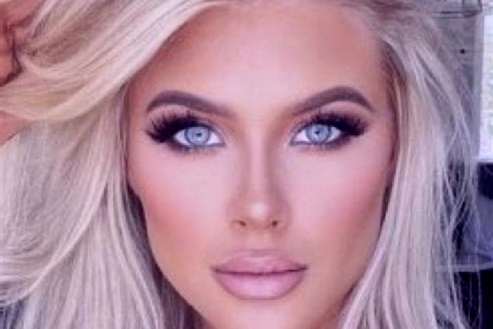 Quinn, 21, a platinum blonde amber-eyed middle eastern companion based in Hoernsheim. Offering Couples, GFE, Dinner Date. Available for incall and outcall, o...