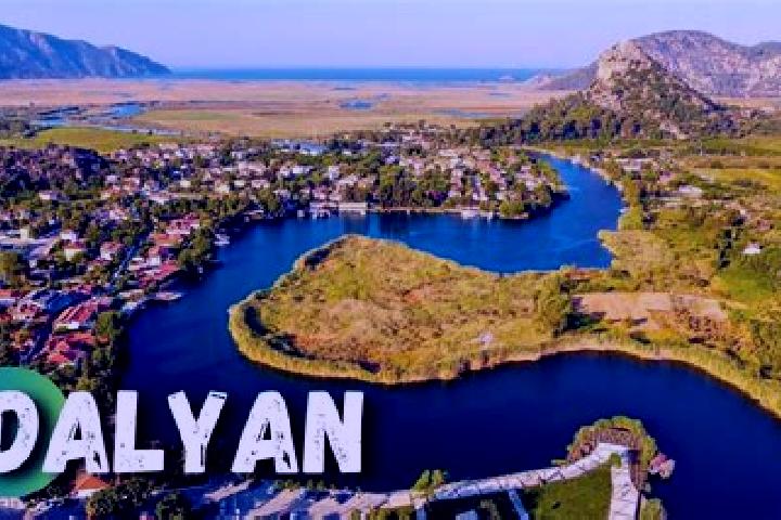 Quinn, 21 — Escort in Cicekdagi, Turkey