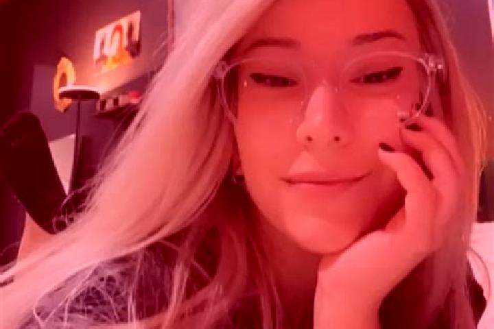 Quinn, 22, a blonde grey-eyed indian companion based in Las Pilas. Offering GFE, Party Girl, Massage. Available for incall and outcall, overnight bookings av...