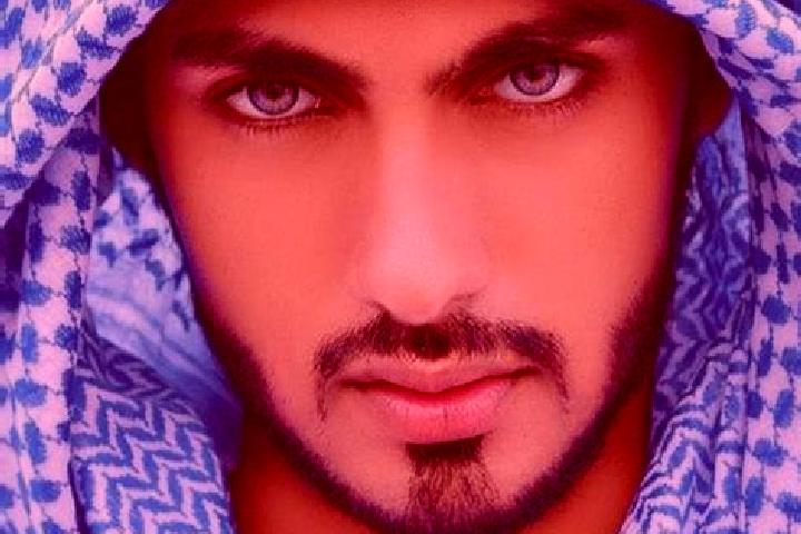 Quinn, 22, a chestnut blue-eyed middle eastern companion based in Bambui. Offering Domination, Party Girl, Erotic Massage, Tantra. Available for incall and o...