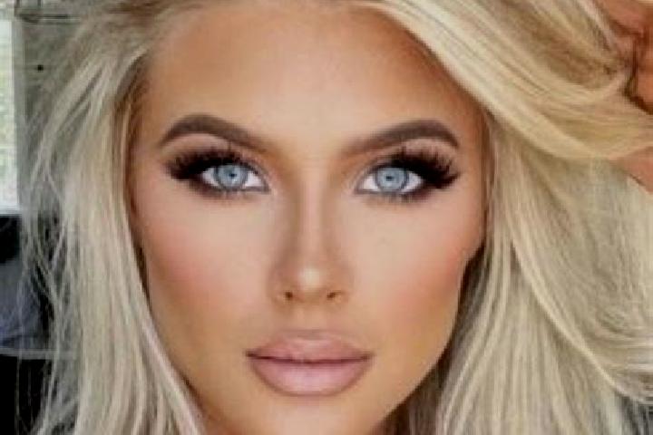 Quinn, 22, a platinum blonde grey-eyed latina companion based in Lewiston Orchards. Offering Prostate Massage, A-Level, Couples. Available for incall and out...