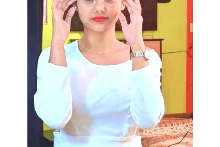 Quinn, 22 — Escort in Chandwa, India