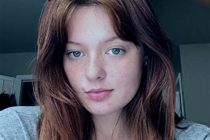 Quinn, 23, a red grey-eyed caucasian companion based in Friars Point. Offering A-Level, Duos, Girlfriend Experience. Available for incall and outcall, overni...