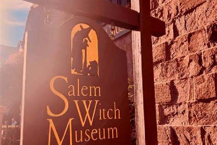 Quinn, 23 — Escort in Salem, Germany