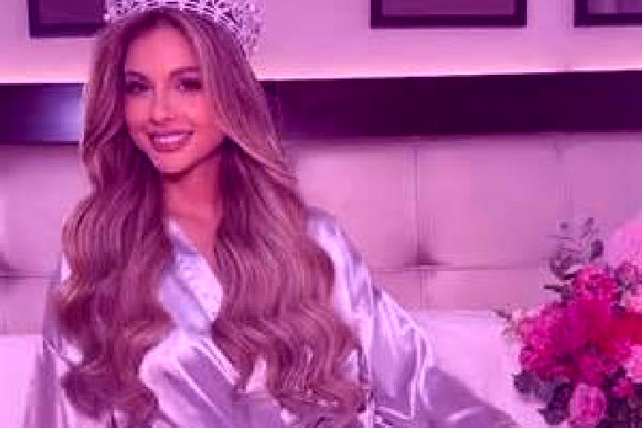 Quinn, 23 — Escort in Valero, Spain