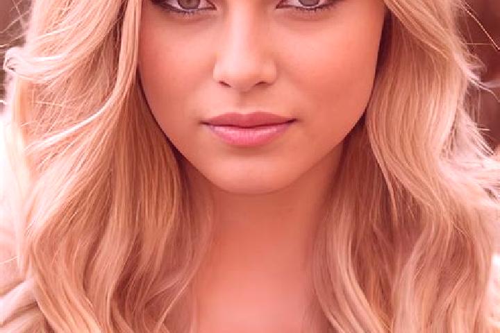 Quinn, 24, a blonde amber-eyed middle eastern companion based in Silvano Pietra. Offering Duos, 69, Deep French Kissing, A-Level, GFE. Available for incall a...