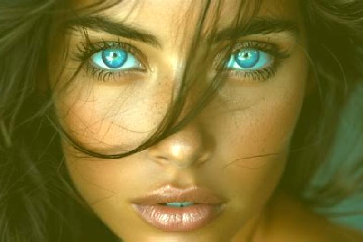 Quinn, 24, a chestnut blue-eyed latina companion based in Skoki. Offering 69, OWO, Party Girl. Available for incall and outcall, day and evening dates.