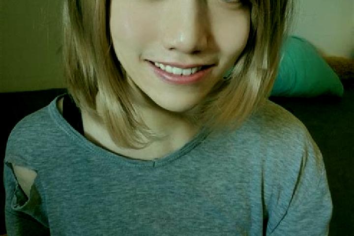 Quinn, 24, a platinum blonde brown-eyed asian companion based in Bisegna. Offering OWO, Overnight, Travel Companion. Available for incall and outcall, overni...