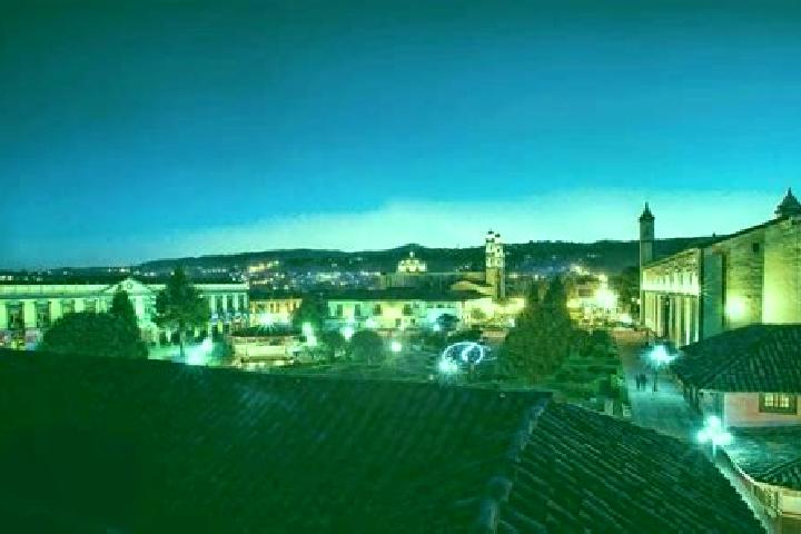 Quinn, 24 — Escort in Villanueva de las Manzanas, Spain
