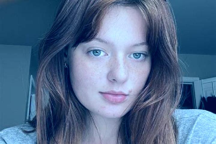 Quinn, 25, a auburn blue-eyed slavic companion based in Lomboy. Offering A-Level, Fetish, Travel Companion, Couples. Available for incall and outcall, overni...
