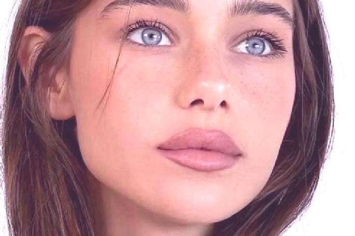 Quinn, 26, a brunette blue-eyed european companion based in Evere. Offering Erotic Massage, GFE, Tantra, BDSM, Roleplay. Available for incall and outcall, ov...