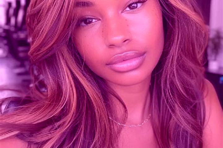Quinn, 26, a dark blonde brown-eyed european companion based in Chulna. Offering Erotic Massage, Party Girl, Striptease, Tantra, CIM. Available for incall an...