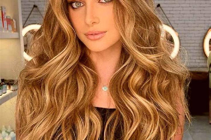 Quinn, 26, a dark blonde dark-eyed middle eastern companion based in Ferma. Offering Erotic Massage, Striptease, Girlfriend Experience. Available for incall ...