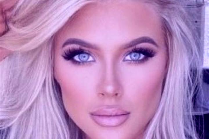 Quinn, 26, a platinum blonde blue-eyed caucasian companion based in La Bajada. Offering A-Level, Girlfriend Experience, Massage, GFE. Available for incall an...