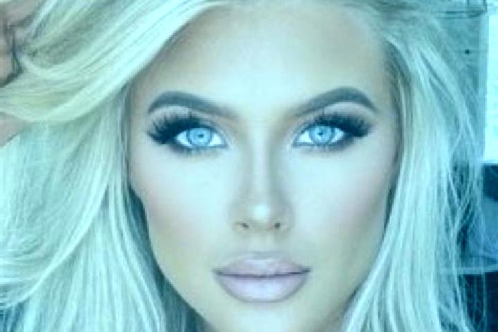 Quinn, 26, a platinum blonde grey-eyed caucasian companion based in Ortum. Offering 69, Erotic Massage, Couples, Striptease, BDSM. Available for incall and o...