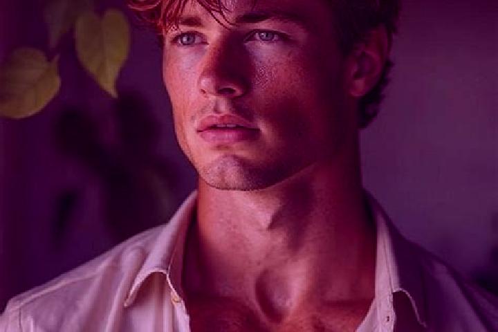 Quinn, 27, a auburn green-eyed mediterranean companion based in Bharthana. Offering BDSM, Prostate Massage, Couples, CIM, Domination. Available for incall an...