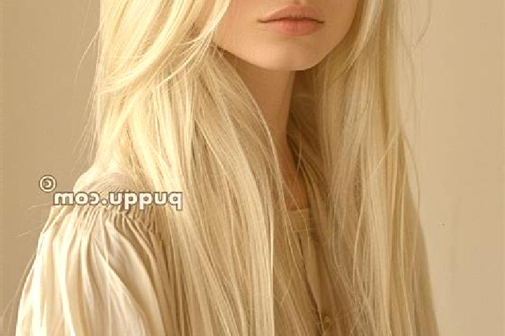 Quinn, 27, a platinum blonde blue-eyed asian companion based in Murak. Offering Fetish, Striptease, Domination. Available for incall and outcall, day and eve...