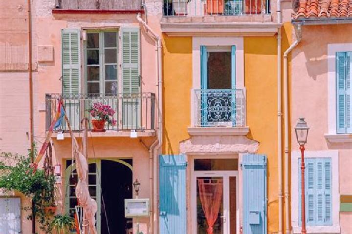Quinn, 27 — Escort in Lucy, France