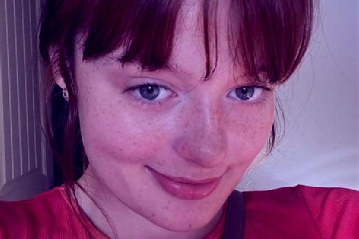 Quinn, 28, a red grey-eyed indian companion based in Cambridge Bay. Offering Roleplay, Striptease, Fetish. Available for incall and outcall, day and evening ...