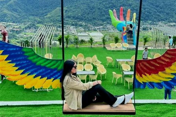 Quinn, 28 — Escort in Caripe, Venezuela