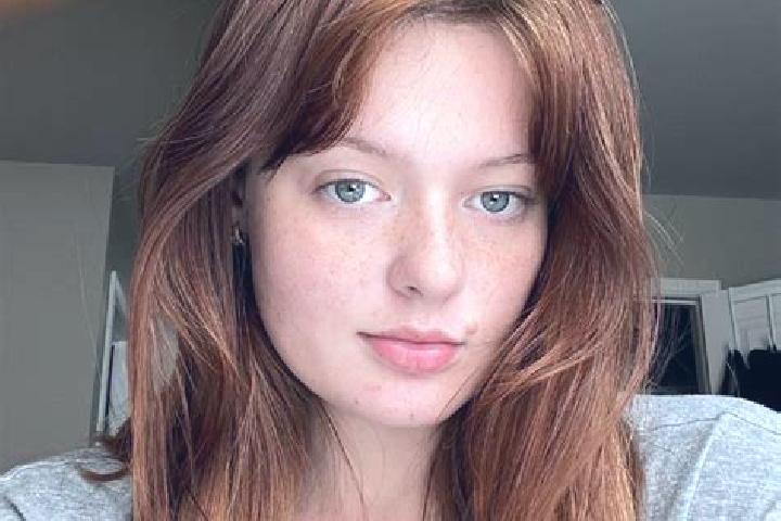 Quinn, 29, a auburn amber-eyed european companion based in Auas. Offering BDSM, Deep French Kissing, CIM, Domination, Party Girl. Available for incall and ou...