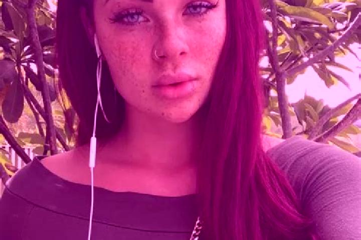 Quinn, 30, a red grey-eyed mediterranean companion based in Mignano Monte Lungo. Offering OWO, 69, Roleplay. Available for incall and outcall, overnight book...