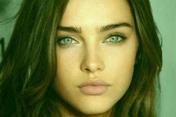 Quinn, 31, a brunette green-eyed indian companion based in San Lupo. Offering Striptease, Roleplay, 69, Party Girl. Available for incall and outcall, day and...