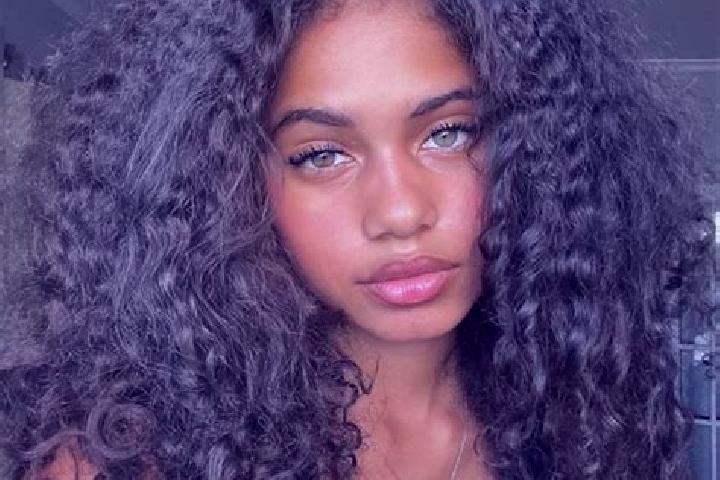 Quinn, 32, a auburn blue-eyed ebony companion based in Carrascal. Offering OWO, Tantra, A-Level, Couples. Available for incall and outcall, overnight booking...