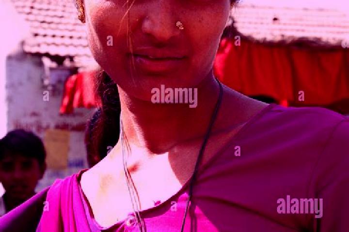 Quinn, 32, a red blue-eyed indian companion based in Siofok. Offering Deep French Kissing, Prostate Massage, Party Girl, 69. Available for incall and outcall...