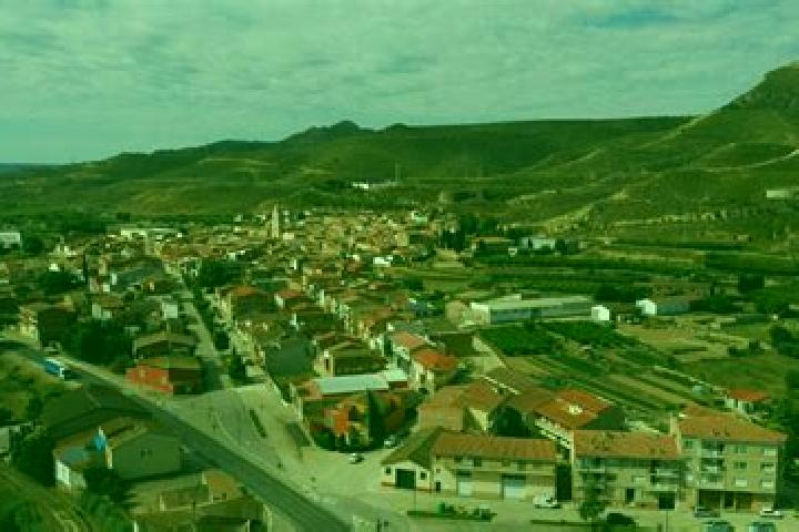 Quinn, 33 — Escort in Torrent de Cinca / Torrente de Cinca, Spain