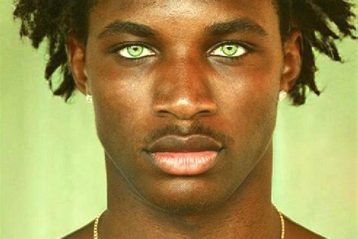 Quinn, 34, a black green-eyed caucasian companion based in Prey Nob. Offering GFE, 69, Overnight. Available for incall and outcall, day and evening dates.
