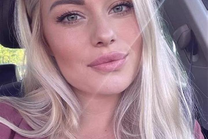 Quinn, 34, a blonde hazel-eyed caribbean companion based in Malmantile. Offering Girlfriend Experience, Prostate Massage, Travel Companion. Available for inc...