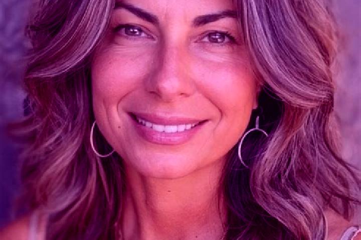 Quinn, 34, a brunette grey-eyed indian companion based in Lipljan. Offering Tantra, Prostate Massage, OWO, Fetish, Travel Companion. Available for incall and...
