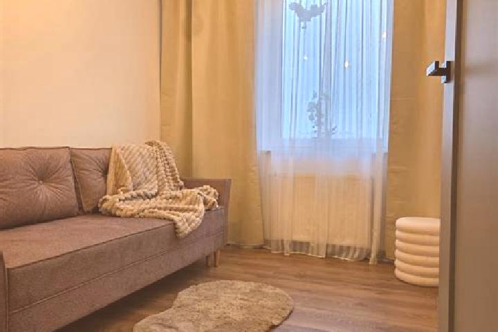 Quinn, 34 — Escort in Nowa Wies Szlachecka, Poland