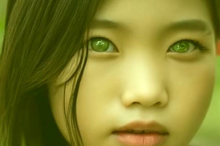 Quinn, 35, a brunette green-eyed asian companion based in Aliade. Offering Overnight, Roleplay, Couples. Available for incall and outcall, overnight bookings...