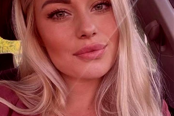 Quinn, 36, a blonde hazel-eyed asian companion based in Ferrada. Offering Girlfriend Experience, 69, Couples, Duos. Available for incall and outcall, overnig...