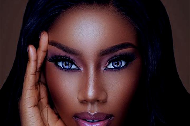 Quinn, 36, a dark blonde blue-eyed ebony companion based in Stanovoye. Offering Dinner Date, Striptease, BDSM. Available for incall and outcall, overnight bo...