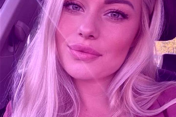Quinn, 36, a dark blonde hazel-eyed caucasian companion based in Trinidad. Offering Girlfriend Experience, 69, BDSM, Fetish, Couples. Available for incall an...