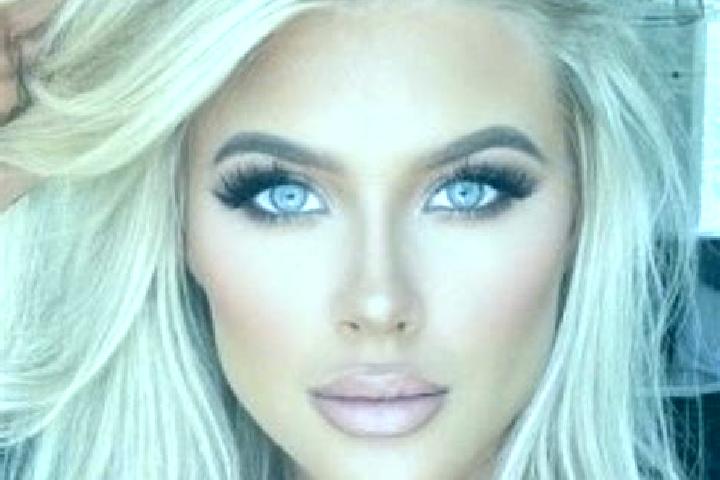 Quinn, 36, a platinum blonde amber-eyed indian companion based in Confey. Offering Striptease, A-Level, Duos. Available for incall and outcall, overnight boo...