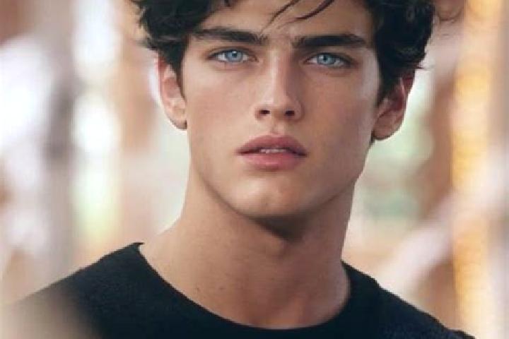 Quinn, 37, a auburn blue-eyed mediterranean companion based in Pronunciamiento. Offering Duos, A-Level, Domination, Travel Companion, CIM. Available for inca...
