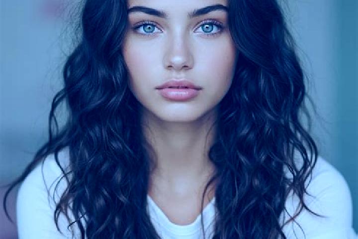 Quinn, 37, a brunette dark-eyed mediterranean companion based in Rechitsy. Offering Erotic Massage, GFE, Domination. Available for incall and outcall, day an...