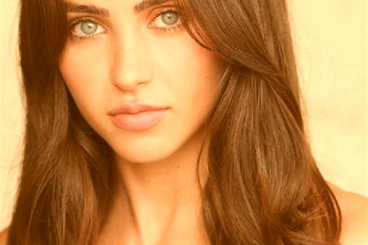 Quinn, 38, a brunette dark-eyed latina companion based in Colorado Triangle. Offering Prostate Massage, A-Level, Roleplay, Travel Companion. Available for in...