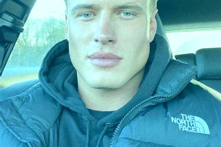 Quinn, 39, a dark blonde dark-eyed slavic companion based in Menthon-Saint-Bernard. Offering Prostate Massage, Fetish, A-Level, Roleplay. Available for incal...