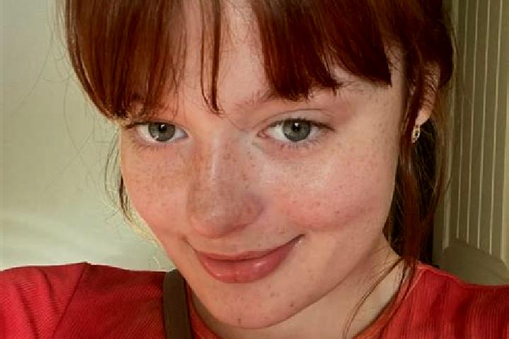 Quinn, 39, a red brown-eyed indian companion based in Gapurana Daya. Offering Duos, OWO, BDSM, Travel Companion. Available for incall and outcall, day and ev...