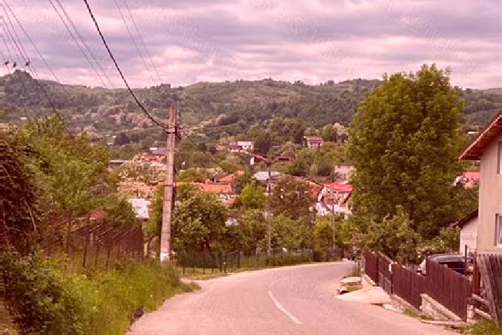 Quinn, 39 — Escort in Ocina de Sus, Romania