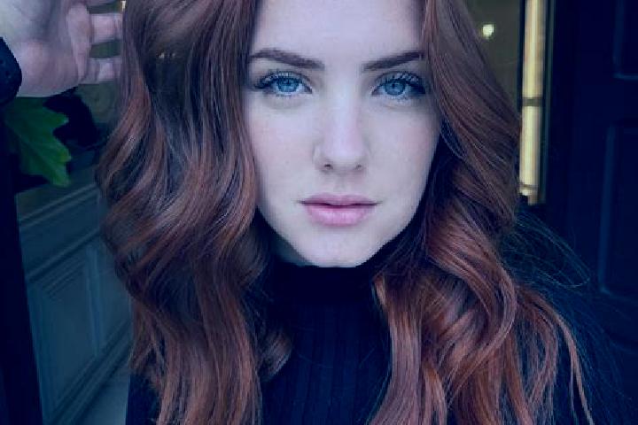 Riley, 20, a auburn blue-eyed ebony companion based in Rehling. Offering Dinner Date, Tantra, Fetish. Available for incall and outcall, day and evening dates.