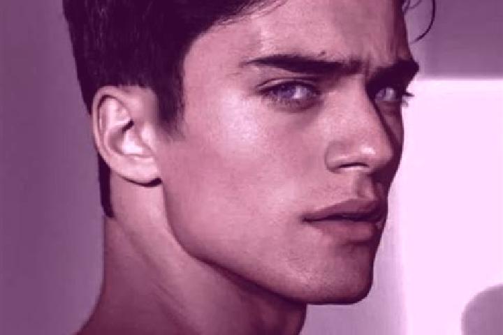 Riley, 20, a black grey-eyed slavic companion based in Cikeusal. Offering Couples, BDSM, Massage. Available for incall and outcall, day and evening dates.